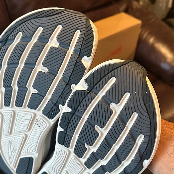 Altra Torin 8 - Picture 9 of 12